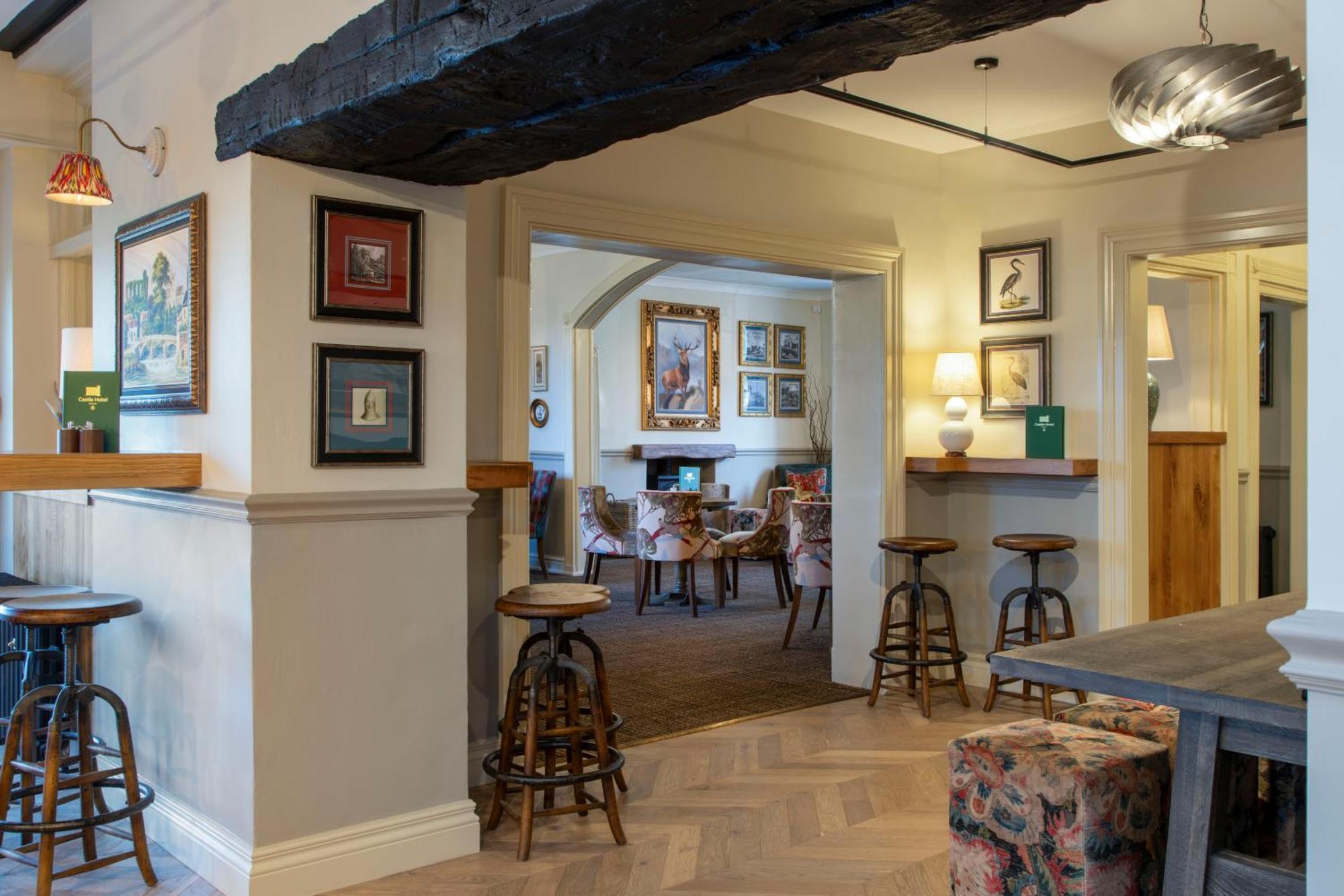 The Castle Of Brecon Hotel, Brecon, Powys Exteriér fotografie