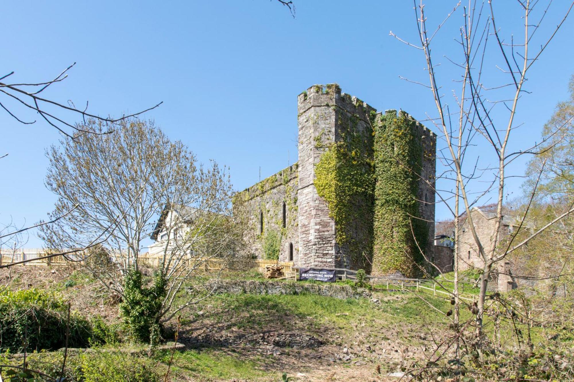 The Castle Of Brecon Hotel, Brecon, Powys Exteriér fotografie